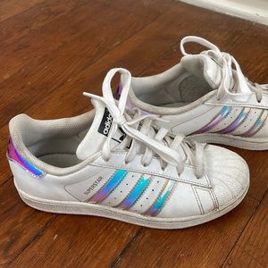 Adidas superstars